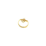 Gold ring with pearl