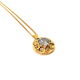 Pendant flower with round blue stone