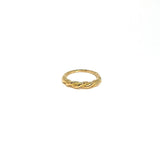 Guldring med snurrdesign