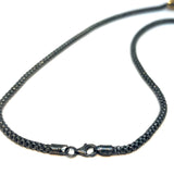 Halsband med guld hänge