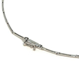 Vitgulds halsband med stenar