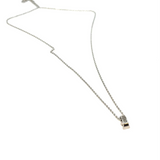 Vitgulds halsband med hänge