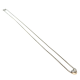 Vitgulds halsband med hänge hjärta